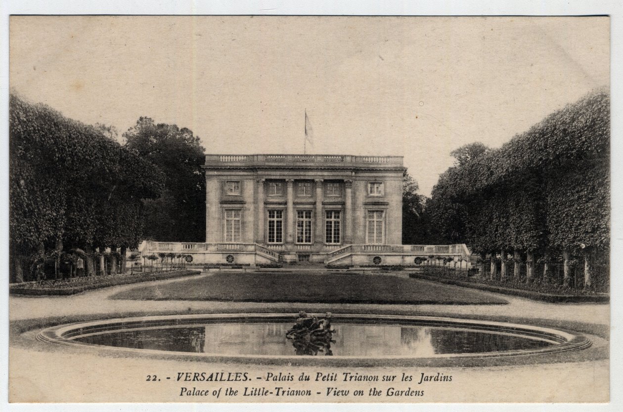 Chateau de Versailles: udvendig udsigt over Peer Trianon-paladset på haven - Postkort slutningen af det 19.-20. århundrede af Unbekannt