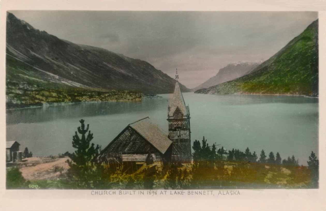 Kirke bygget i 1898 ved Lake Bennett, Alaska, c1910. af Unbekannt