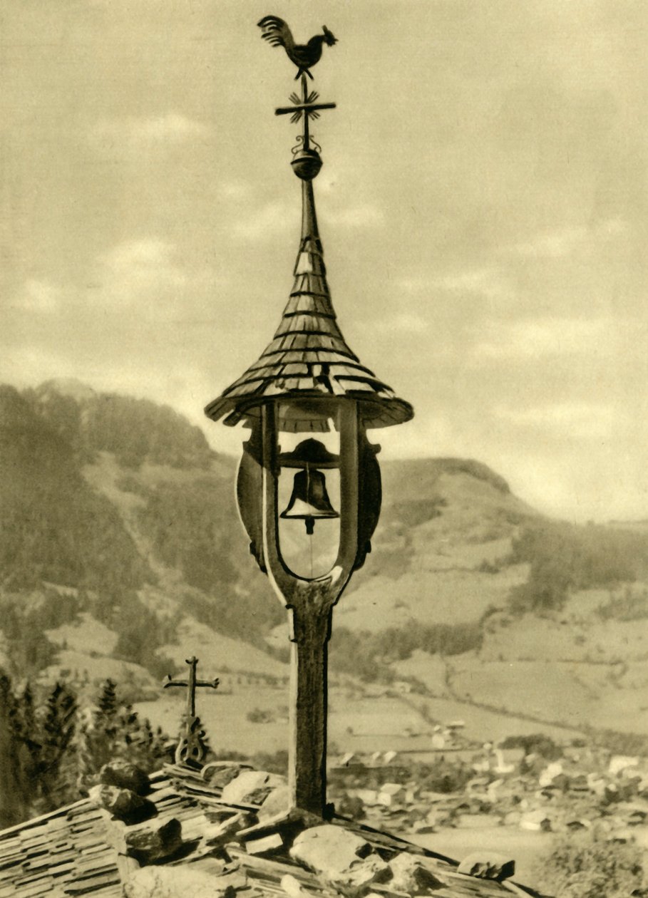 Kirkeklokke og vejrhane, Kitzbühel, Tyrol, Østrig, c1935. af Unbekannt