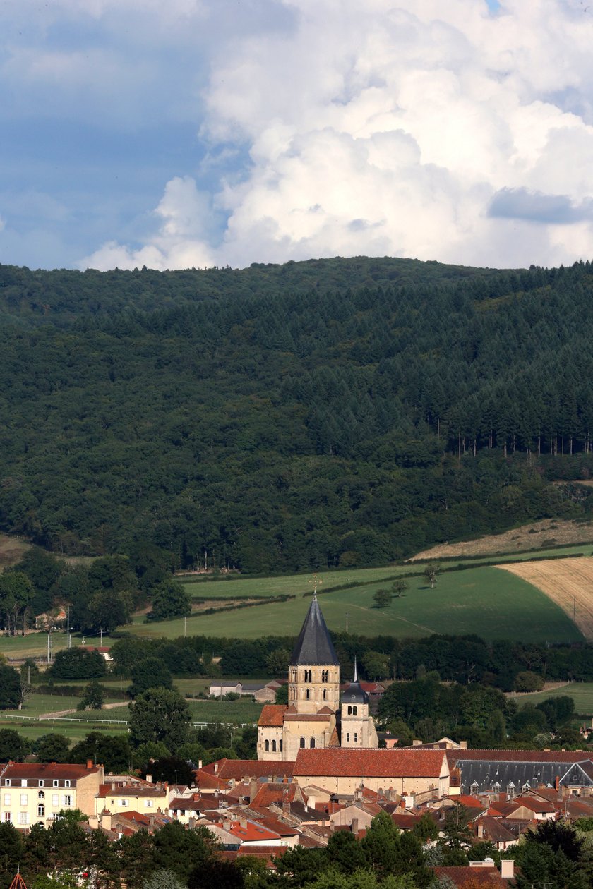 Cluny, Saone-et-Loire, Frankrig, LE 16/8/2015-Cluny Abbey dedikeret til St. Peter, er et tidligere benediktinsk kloster i Cluny. af Unbekannt