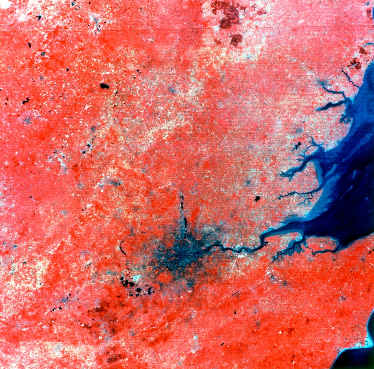Sammensat fotografi af London taget af Landsat 2, 29. juli 1975 af Unbekannt