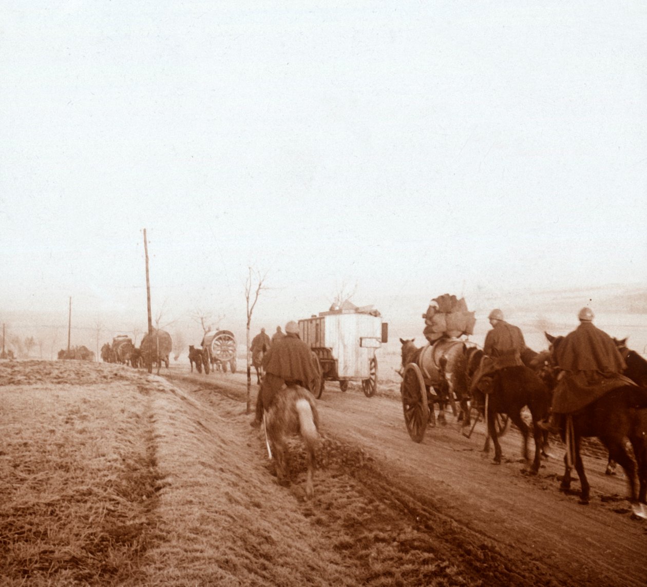 Konvoj, Genicourt, Nordfrankrig, 1916 af Unbekannt