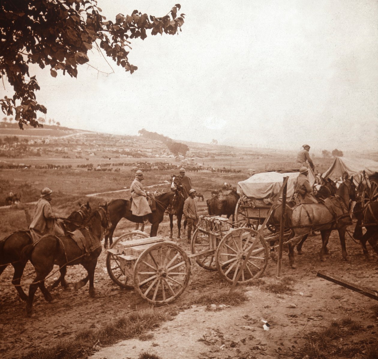 Konvoj, Genicourt, Nordfrankrig, 1916 af Unbekannt