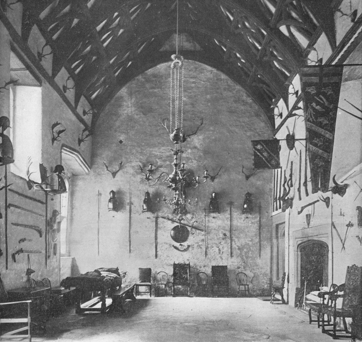 Cotehele House, Cornwall - The Earl of Mount Edgcumbe, 1910 af Unbekannt