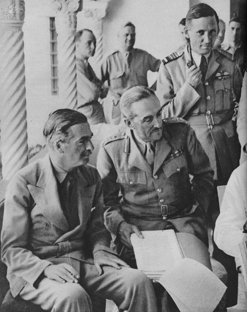 Krigsrådet i Algier: Mr. Churchill med hans kaptajner, 1943 af Unbekannt
