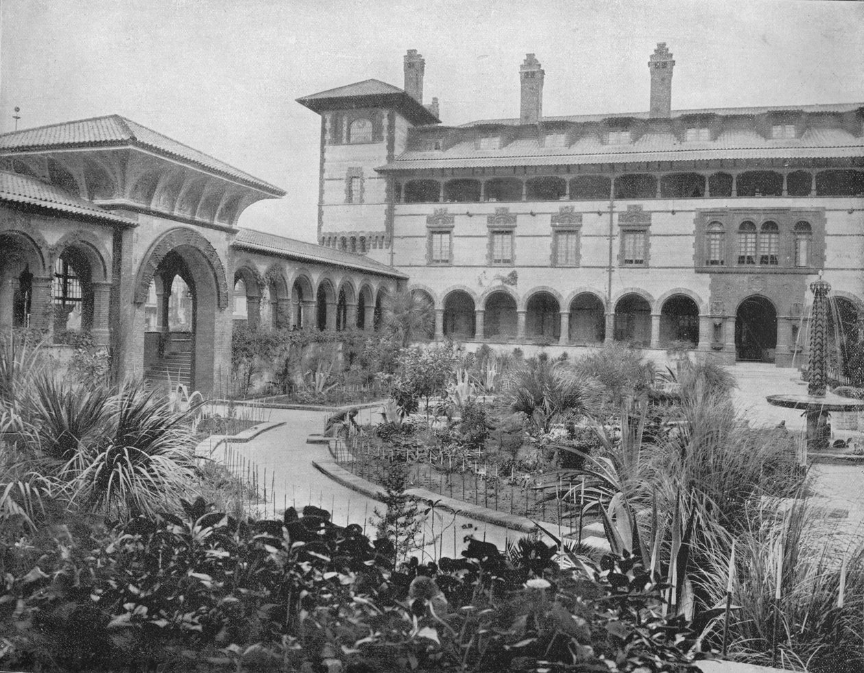 Court of Ponce de Leon, St. Augustine, Florida, c1897. af Unbekannt