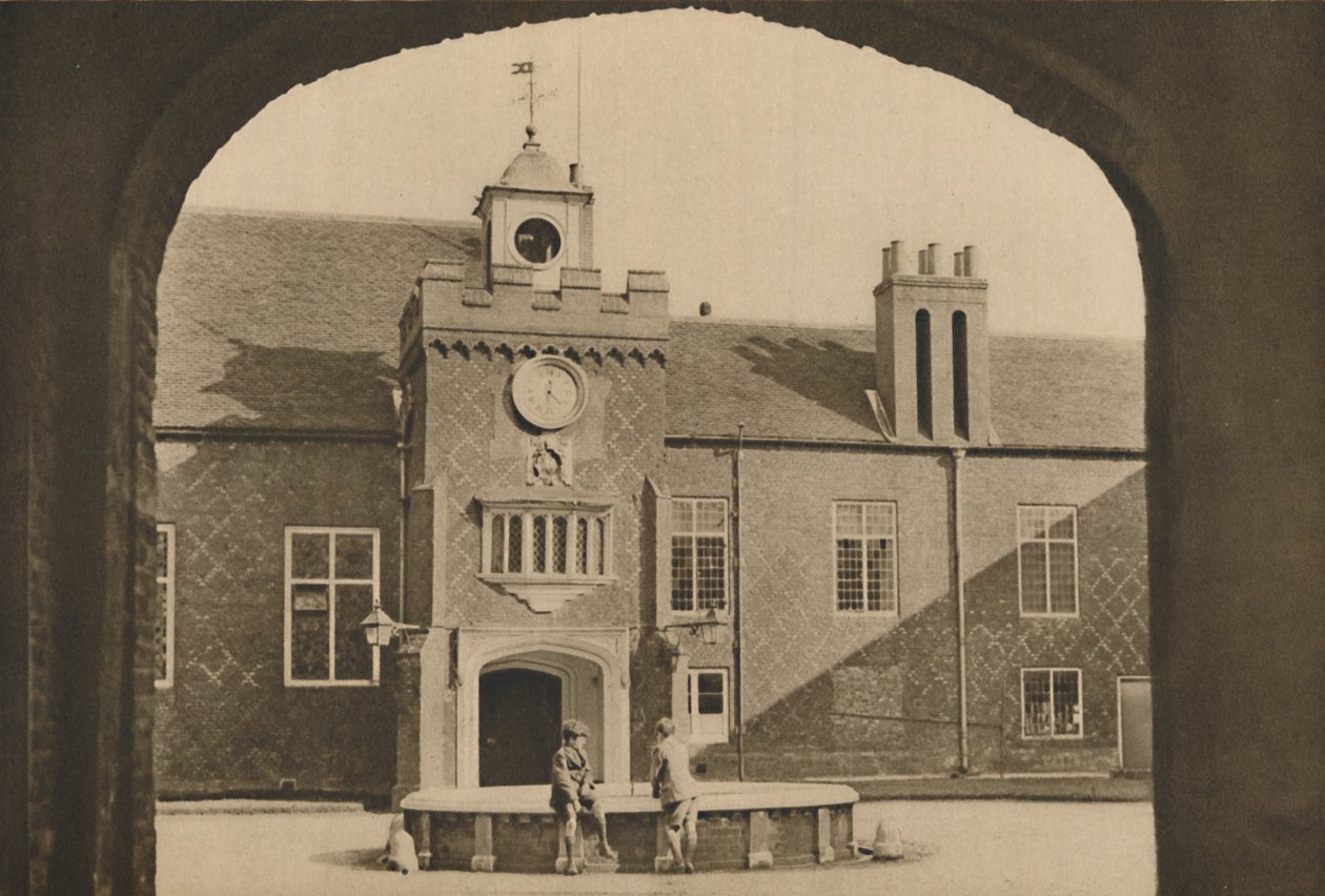 Gårdhave og hovedindgang til biskoppen af Londons palads i Fulham, c1935. af Unbekannt