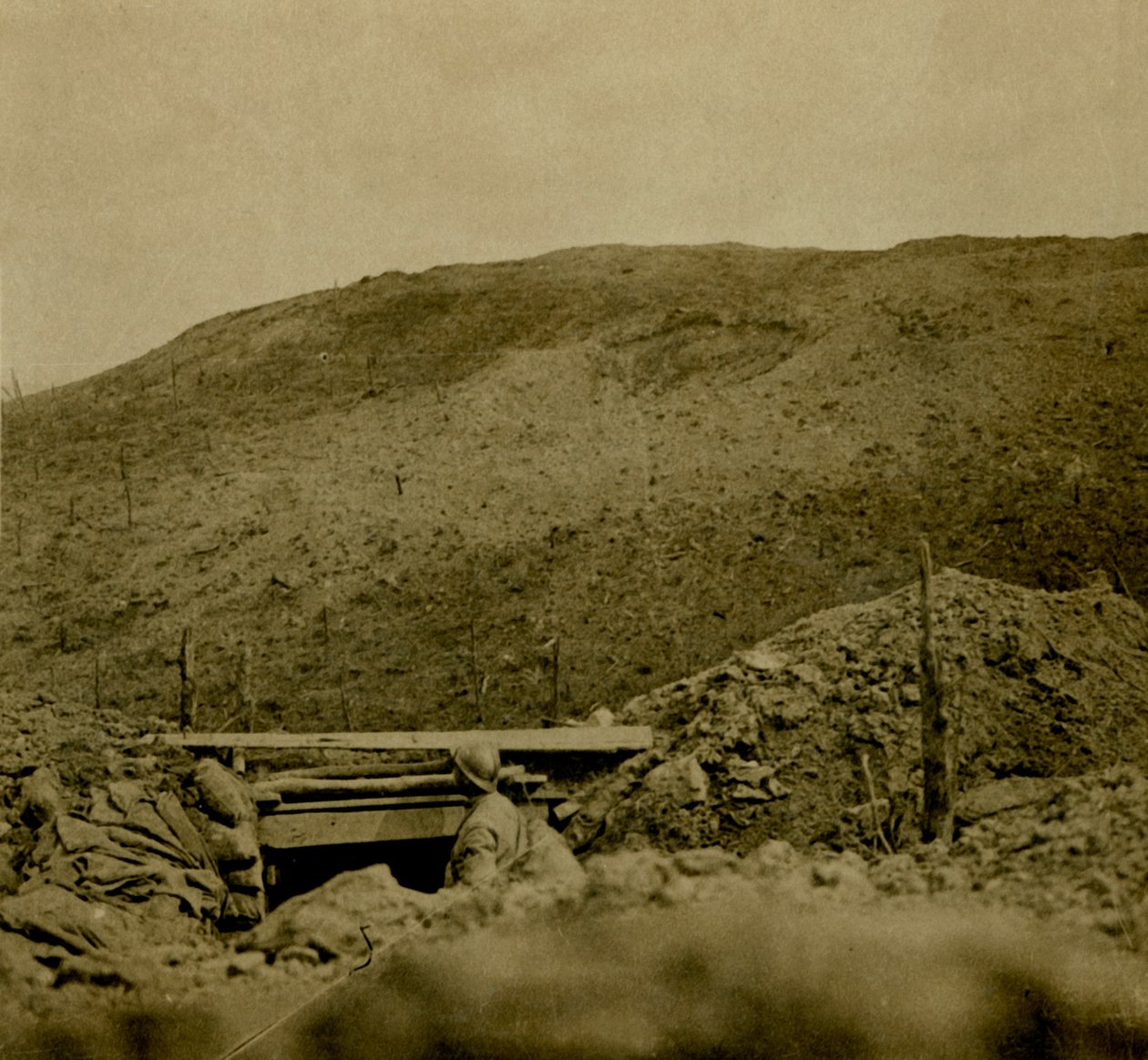 Kammen af bakken ved Les Éparges, det nordlige Frankrig, c1914-c1918. af Unbekannt