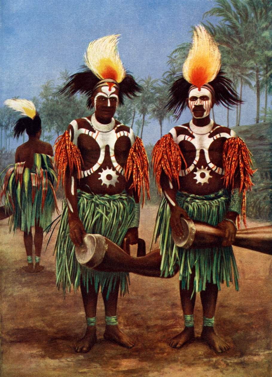 Dansere fra Fly River-regionen, Papua Ny Guinea, 1920 af Unbekannt