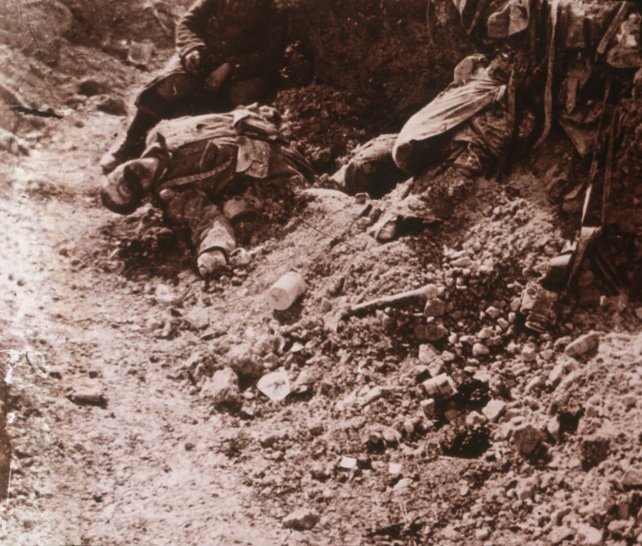 Døde kroppe, Beauséjour, Nordfrankrig, c1914-c1918 af Unbekannt