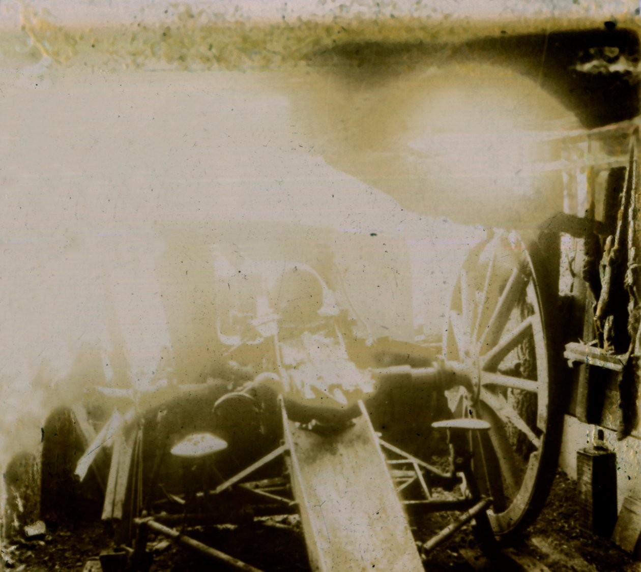 Ødelagt 75, automatisk antiluftskyts, c1914-c1918 af Unbekannt