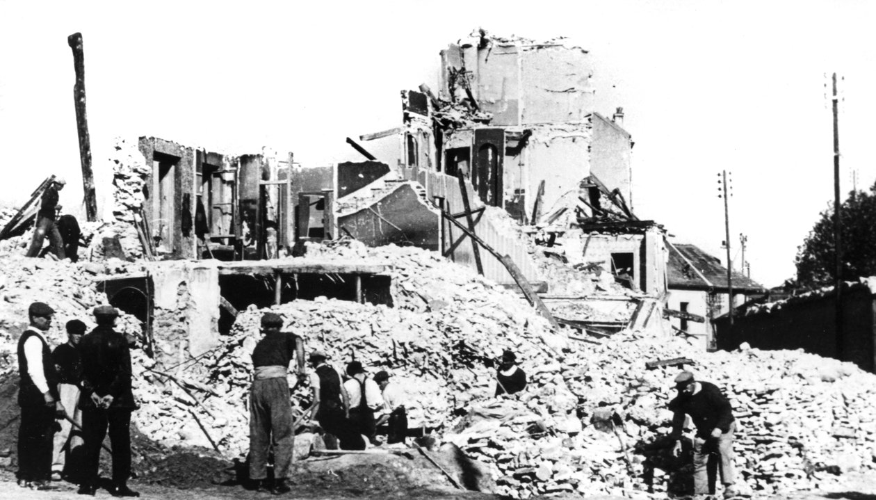 Ødelagt bygning, Frankrigs befrielse, St. Cyr, august 1944 af Unbekannt