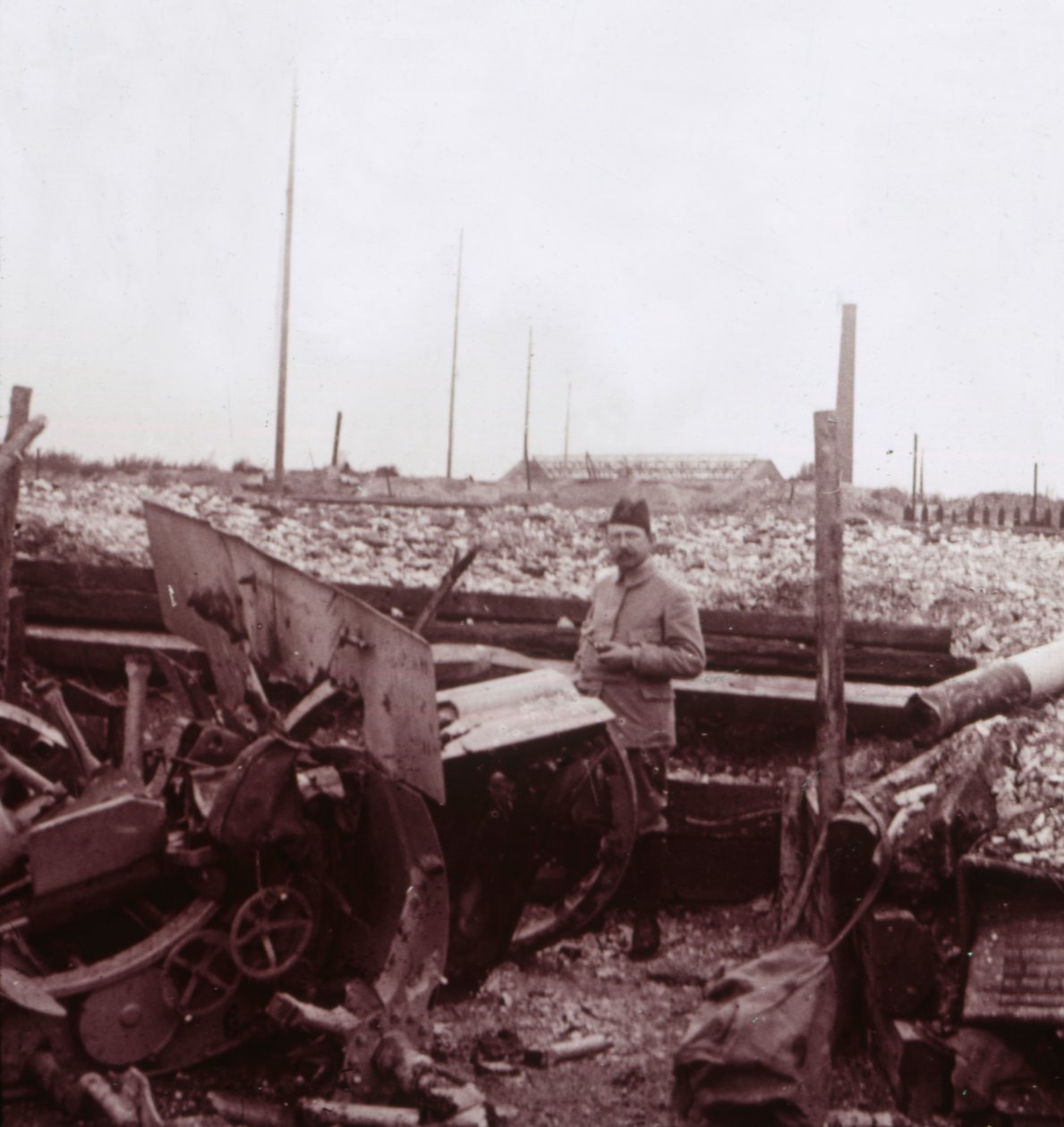 Destruktion, Carency, Nordfrankrig, c1914-c1918. af Unbekannt