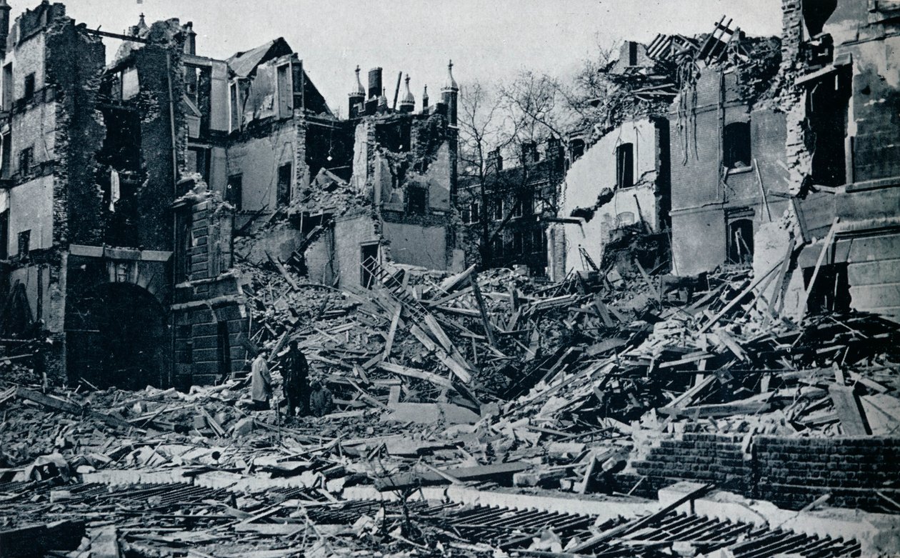 Ødelagte bygninger, fra den indre tempelhave, 1941 af Unbekannt