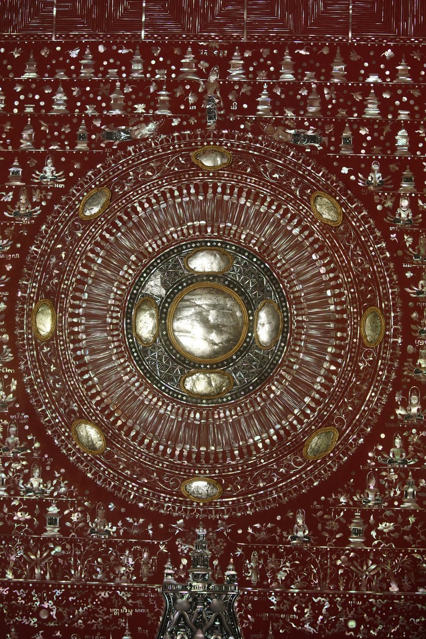 Dharma-hjul i Wat Chedi Flow, klart. Thailand af Unbekannt
