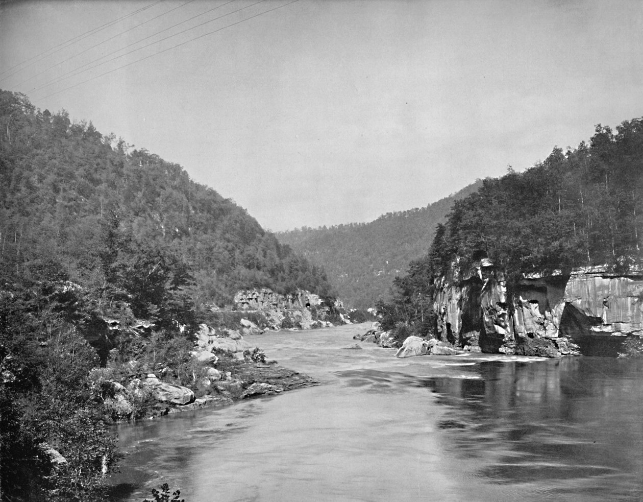 Dragon Gorge, New River, West Virginia, c1897. af Unbekannt