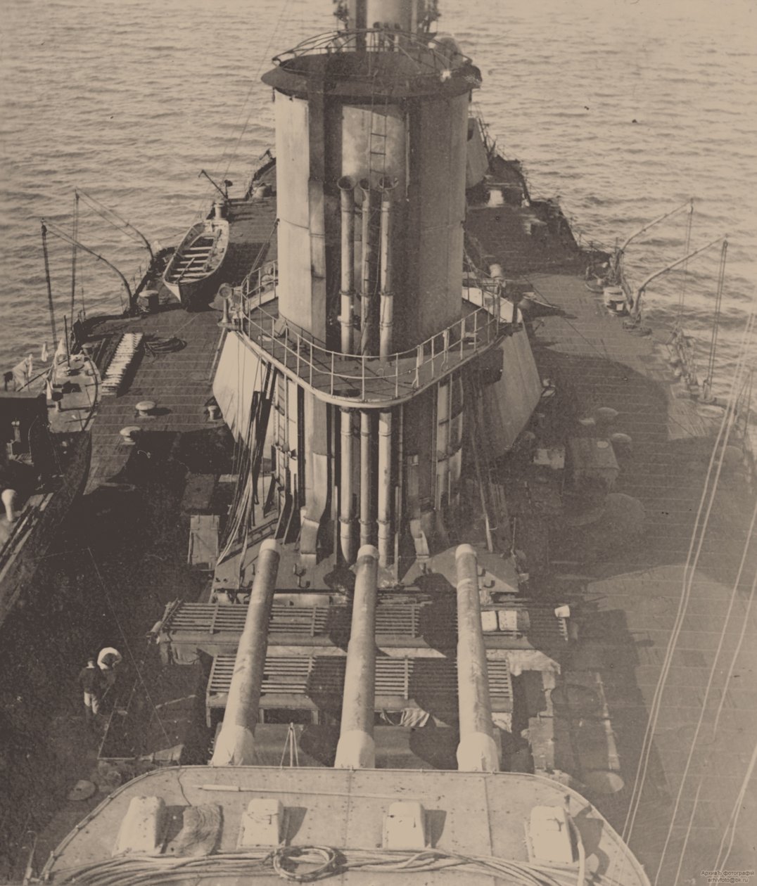 Dreadnought Imperator Aleksandr III i Bizerte, 1920, 1920. af Unbekannt