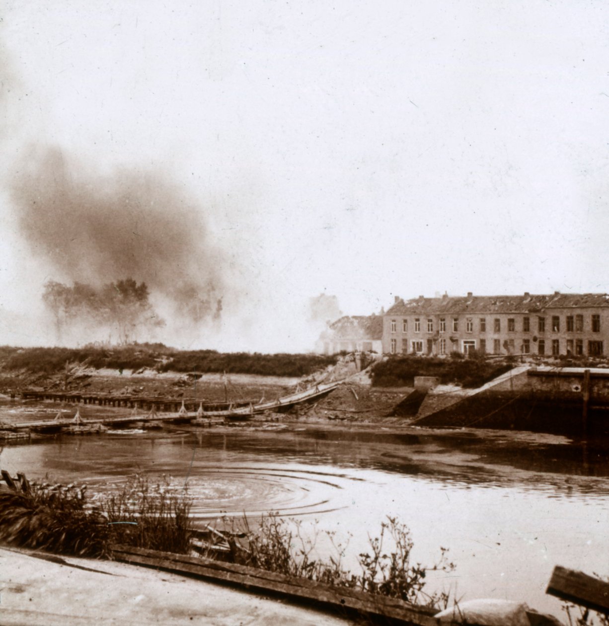 Eksplosion, Nieuwpoort, Flandern, Belgien, c1914-c1918 af Unbekannt