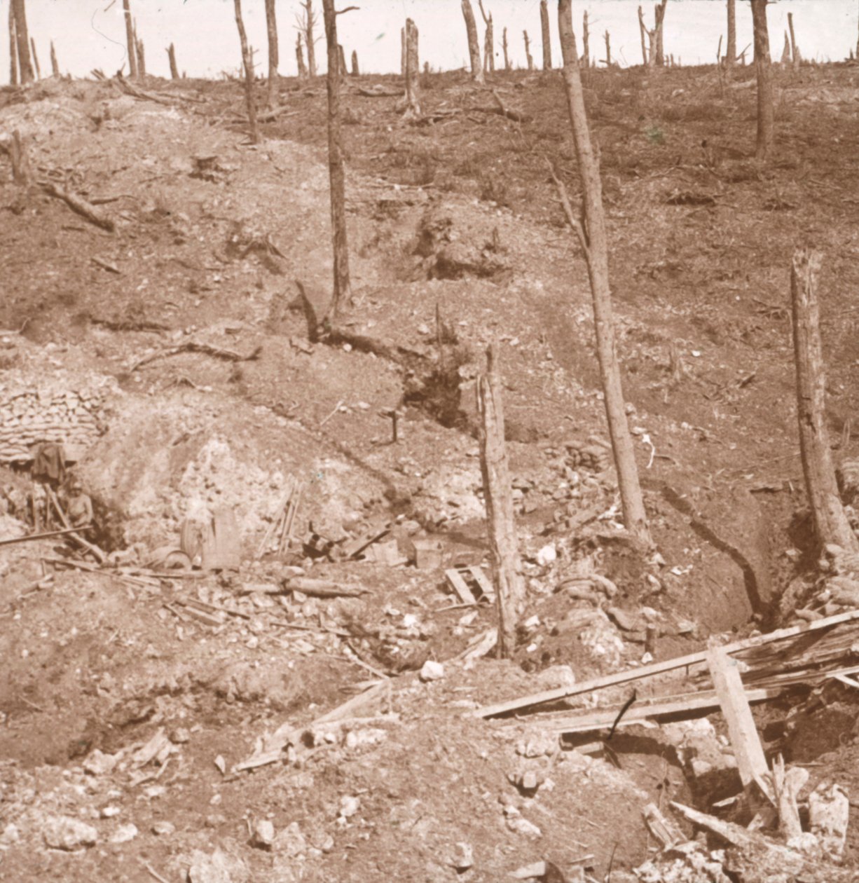 Førstehjælpspost, Verdun, Nordfrankrig, c1914-c1918 af Unbekannt