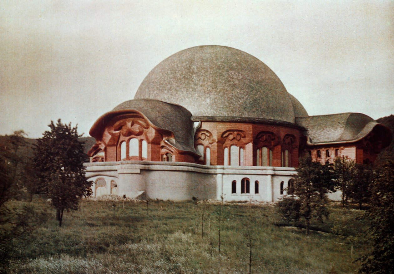 Første Goetheanum, sydfra forfra, Dornach, Schweiz, 1922 af Unbekannt