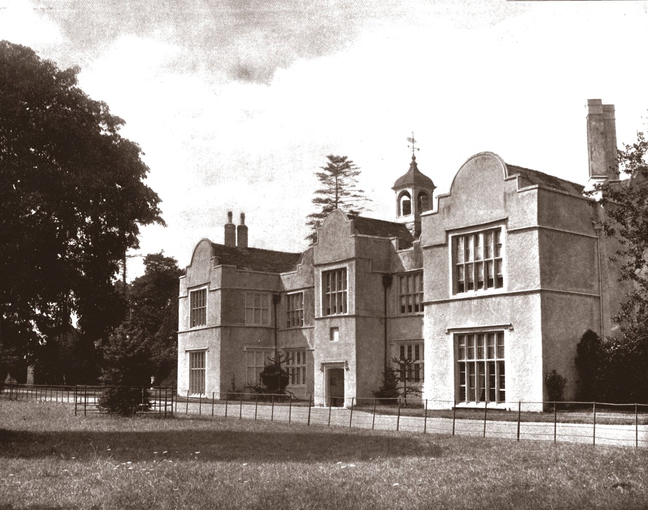 Forde House, Newton Abbot, Devon, 1894. af Unbekannt