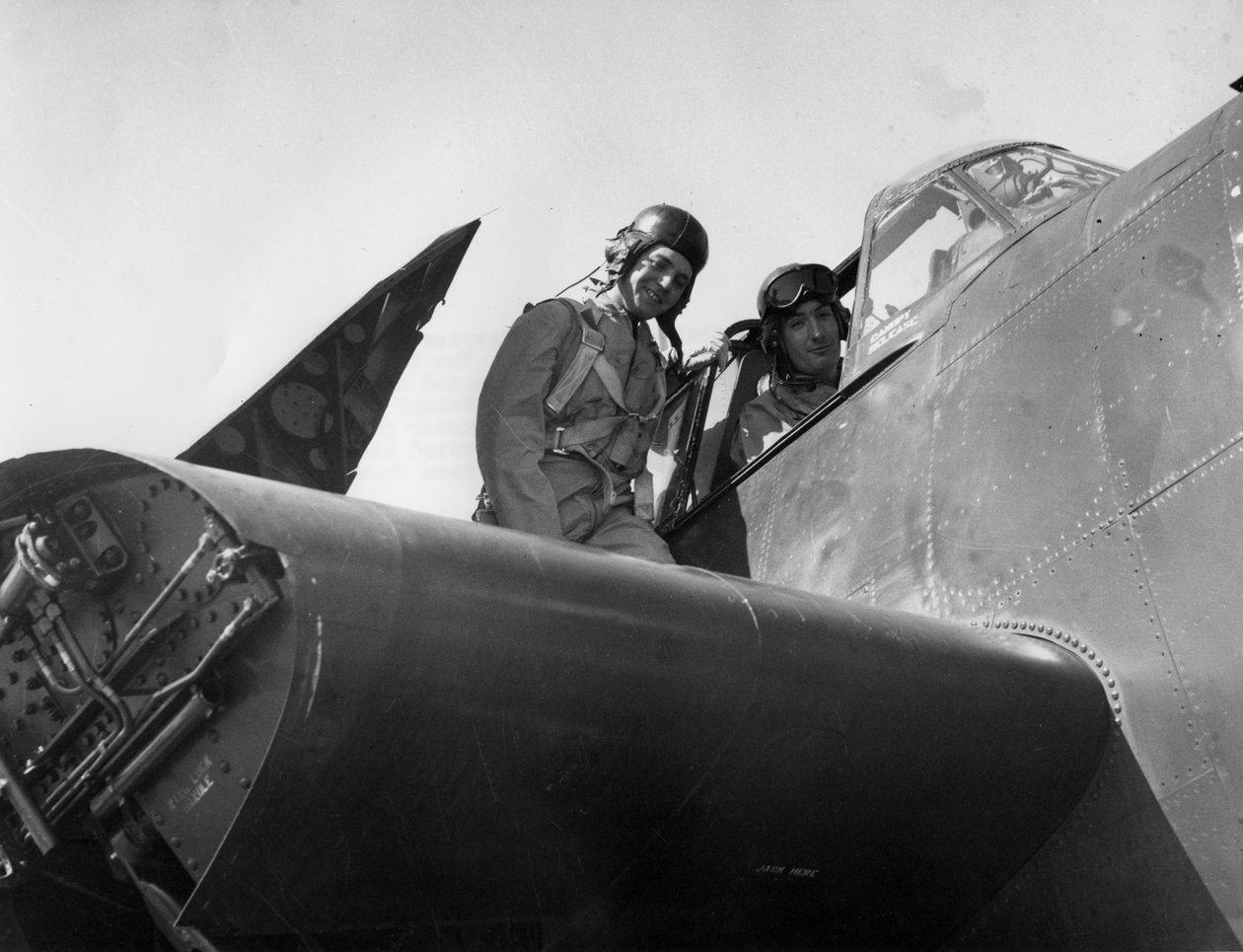Fransk luftfartspersonale under uddannelse på flådeluftstationen, Quonset, Rhode Island, USA, 1951 af Unbekannt