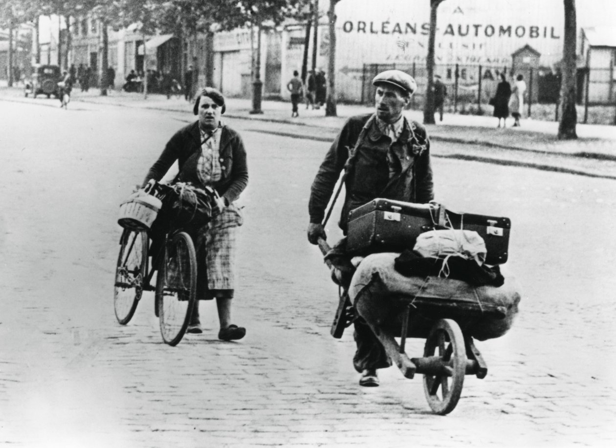 Franske flygtninge vender hjem efter Frankrigs fald til tyskerne, Paris, juli 1940 af Unbekannt