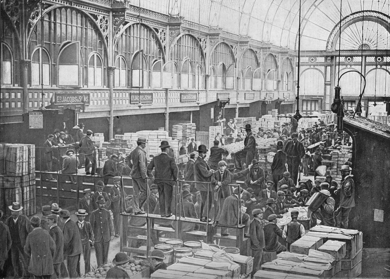 Frugtauktioner på Covent Garden Market, London, c1901 1901 af Unbekannt
