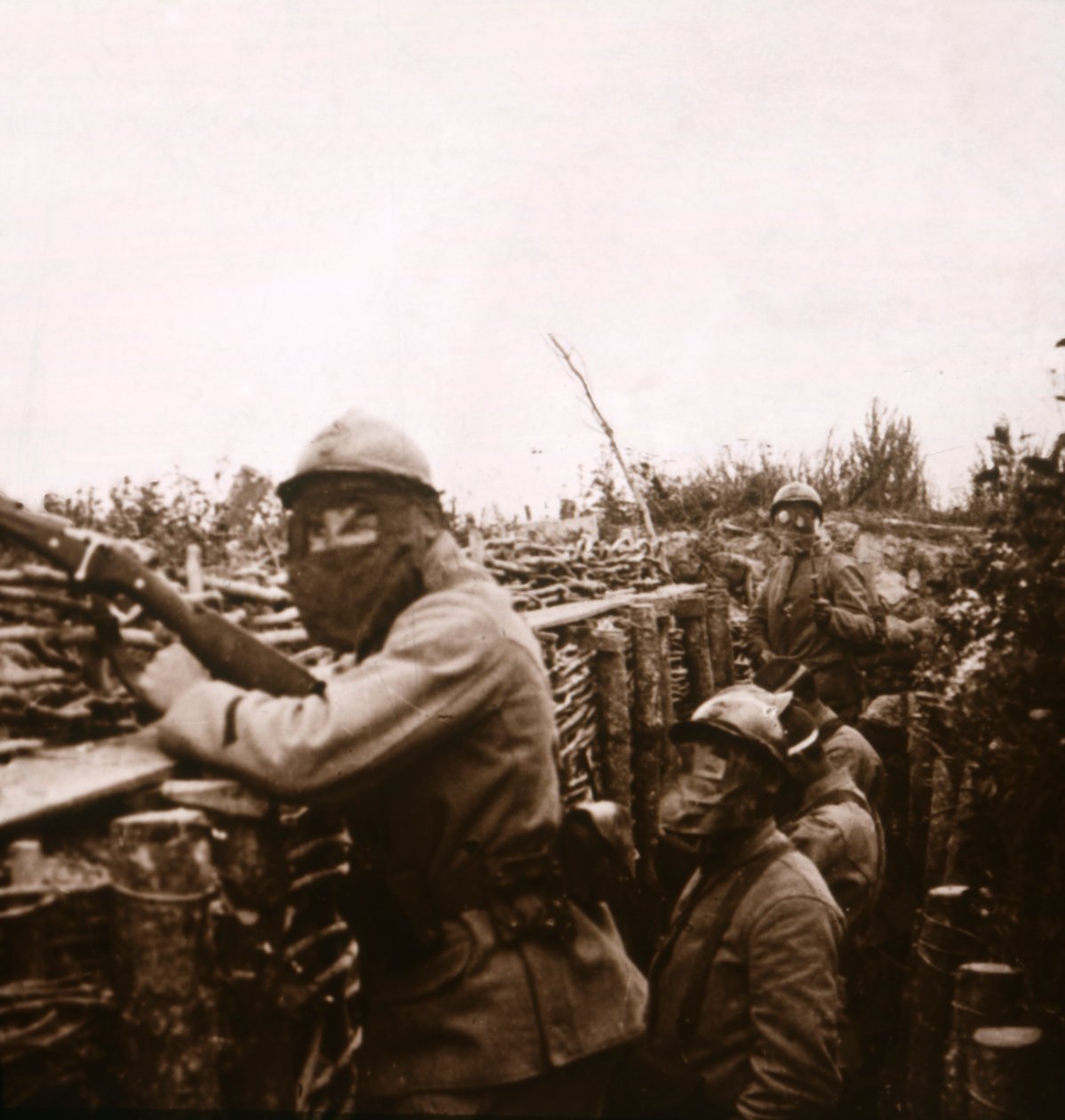 Gasalarm i skyttegrave, Champagne, Nordfrankrig, 1916 af Unbekannt