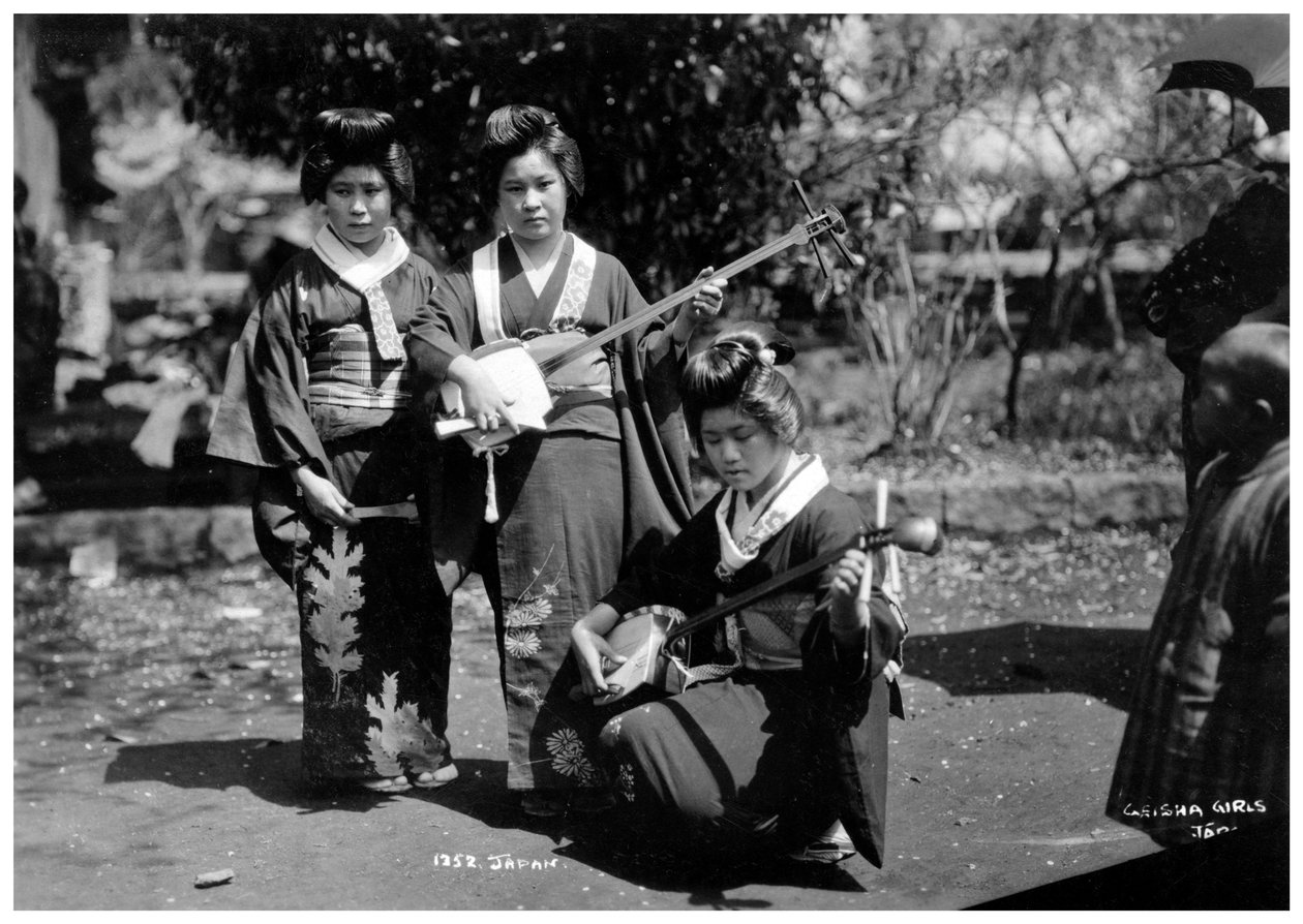 Geisha-piger, Japan, begyndelsen af det 20. århundrede af Unbekannt