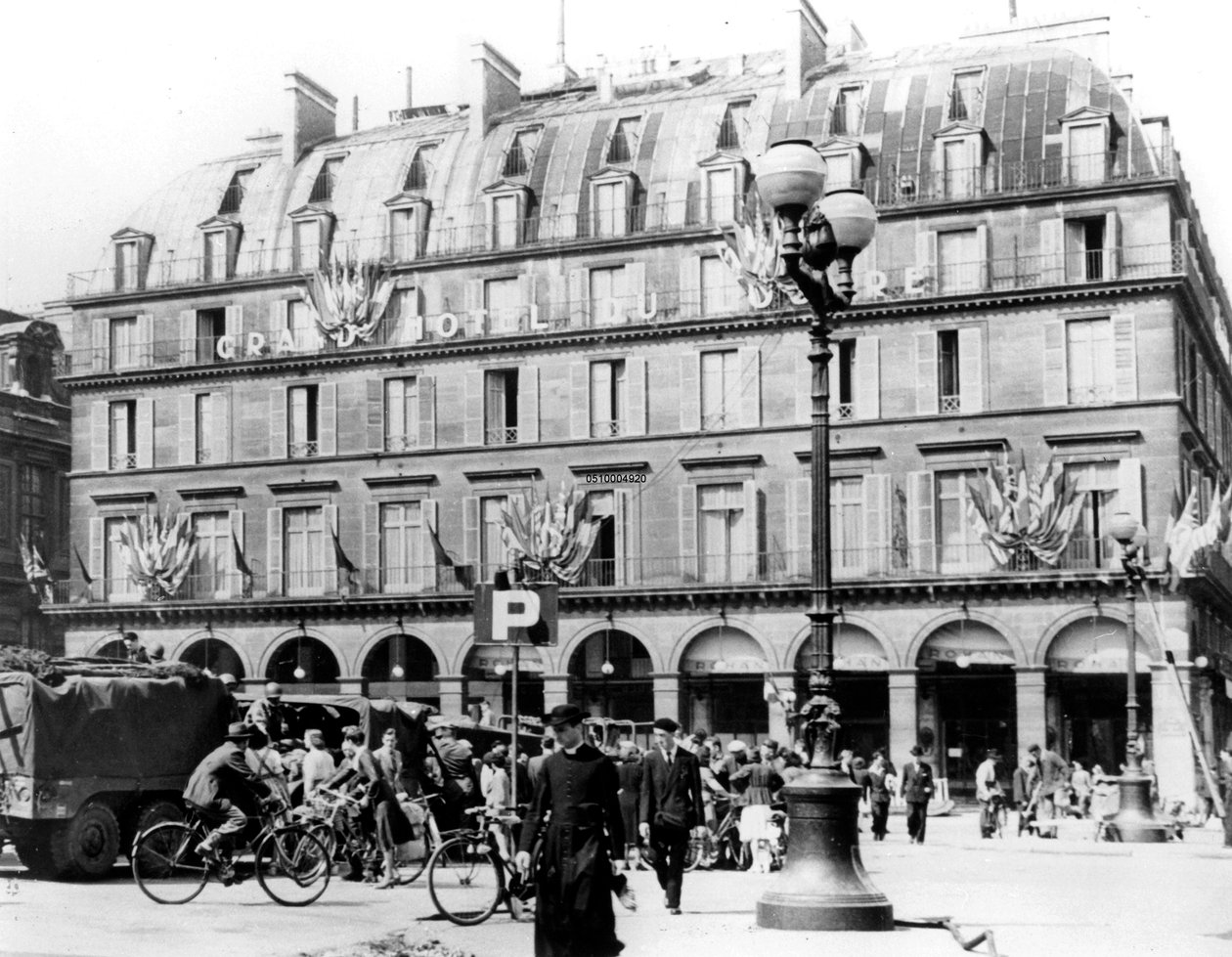 General Leclercs franske tropper i det centrale Paris, august 1944 af Unbekannt
