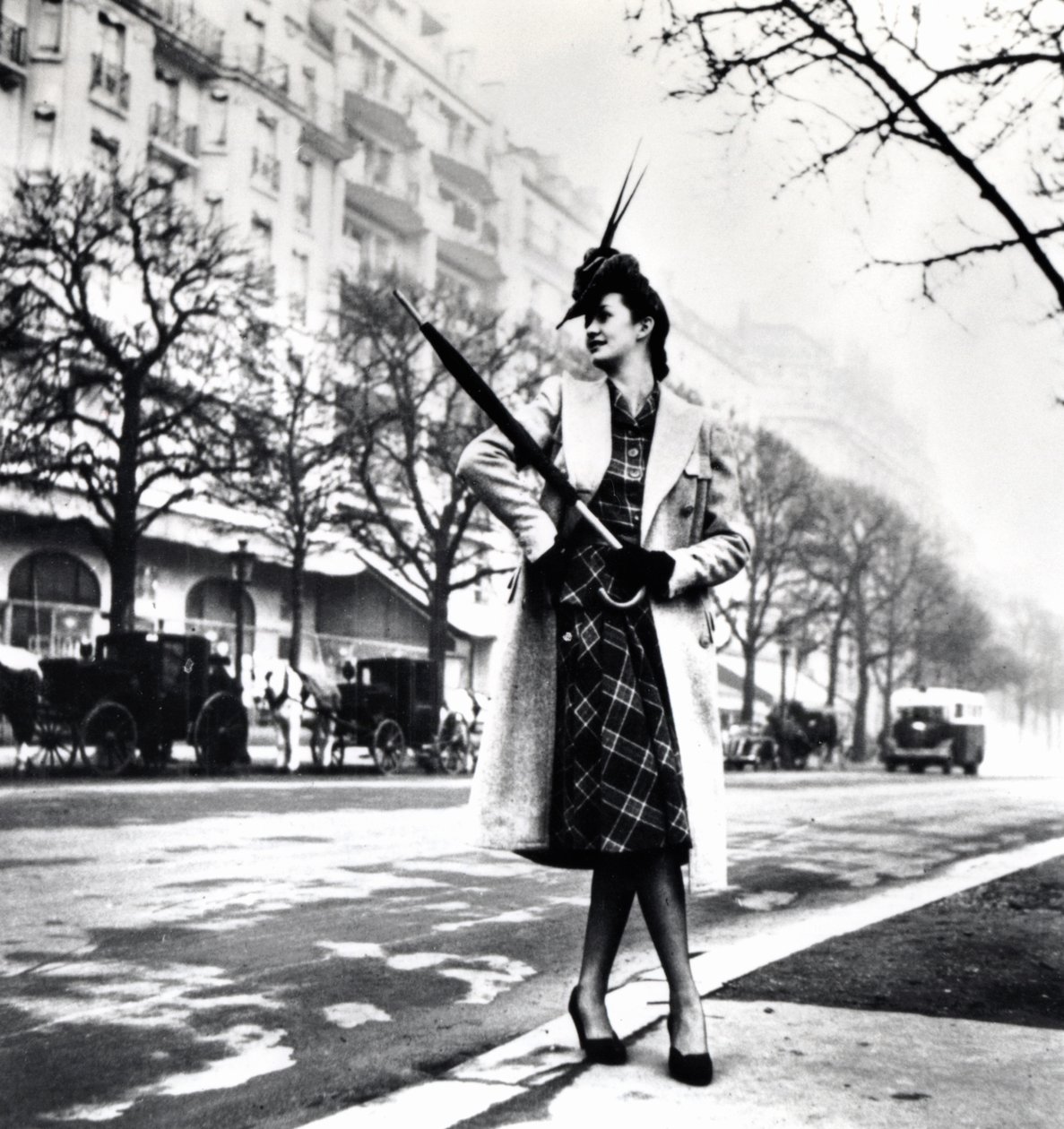 Germaine Leconte, Paris, februar 1942 af Unbekannt