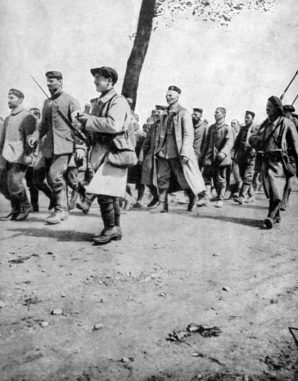 Tyske fanger fra det andet slag ved Artois, Frankrig, Første Verdenskrig, 1915 af Unbekannt
