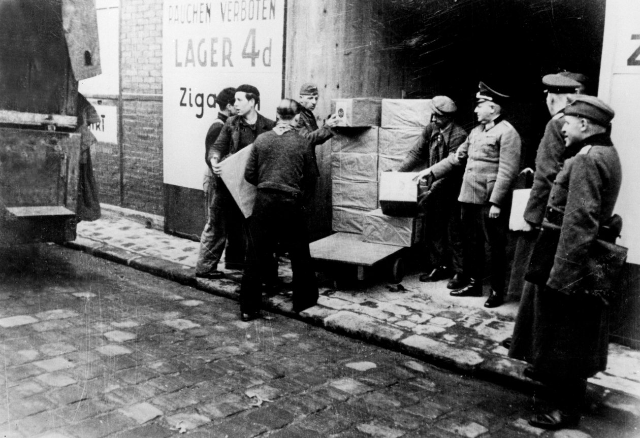 Tysk forsyningsdepot, besat Paris, februar 1941 af Unbekannt