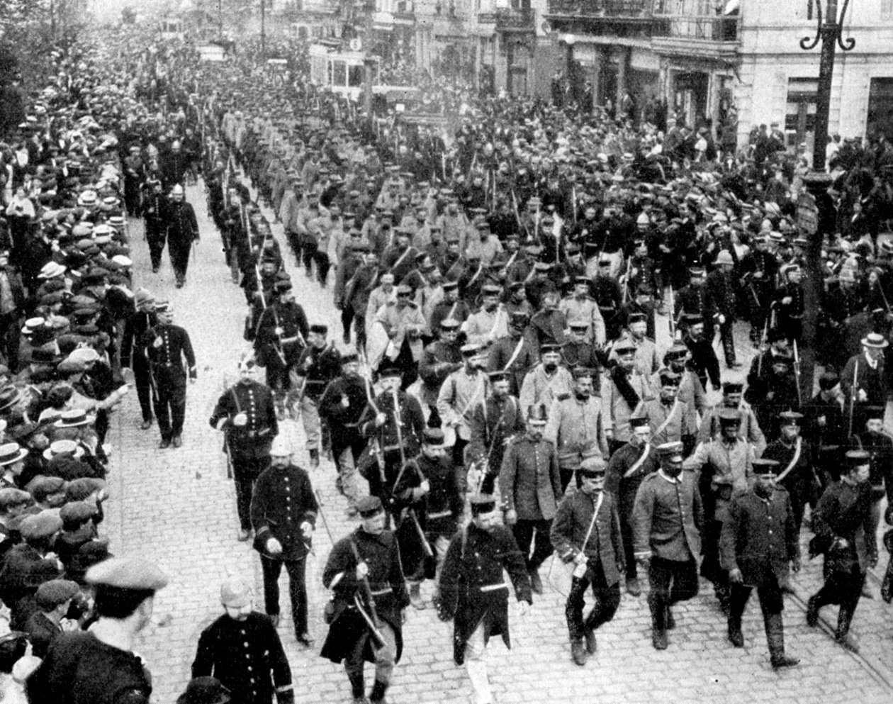 Tyske tropper som fanger i Antwerpen, Belgien, Første Verdenskrig, 1914 af Unbekannt