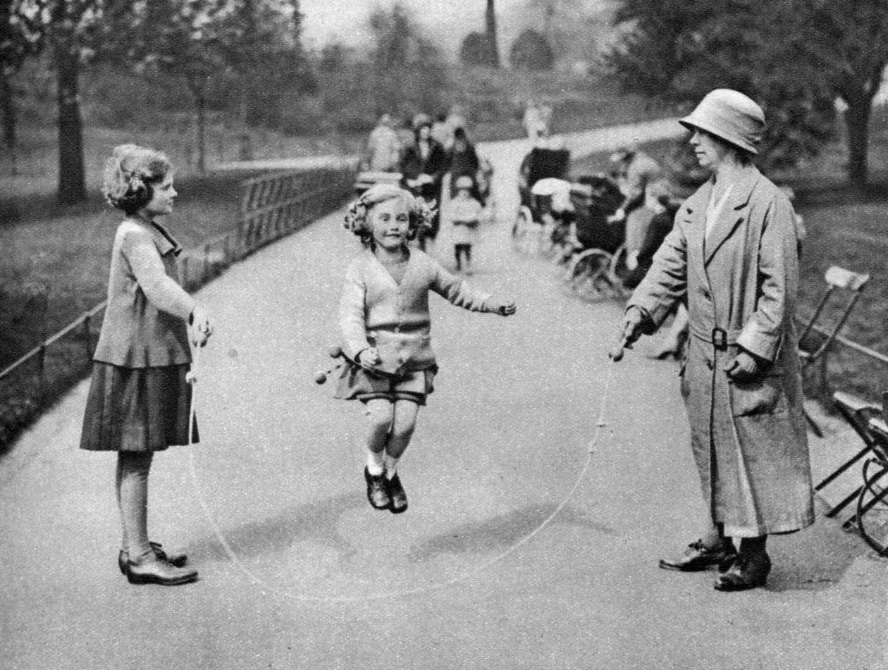 Pigen springer, Hyde Park, London, 1926-1927 af Unbekannt