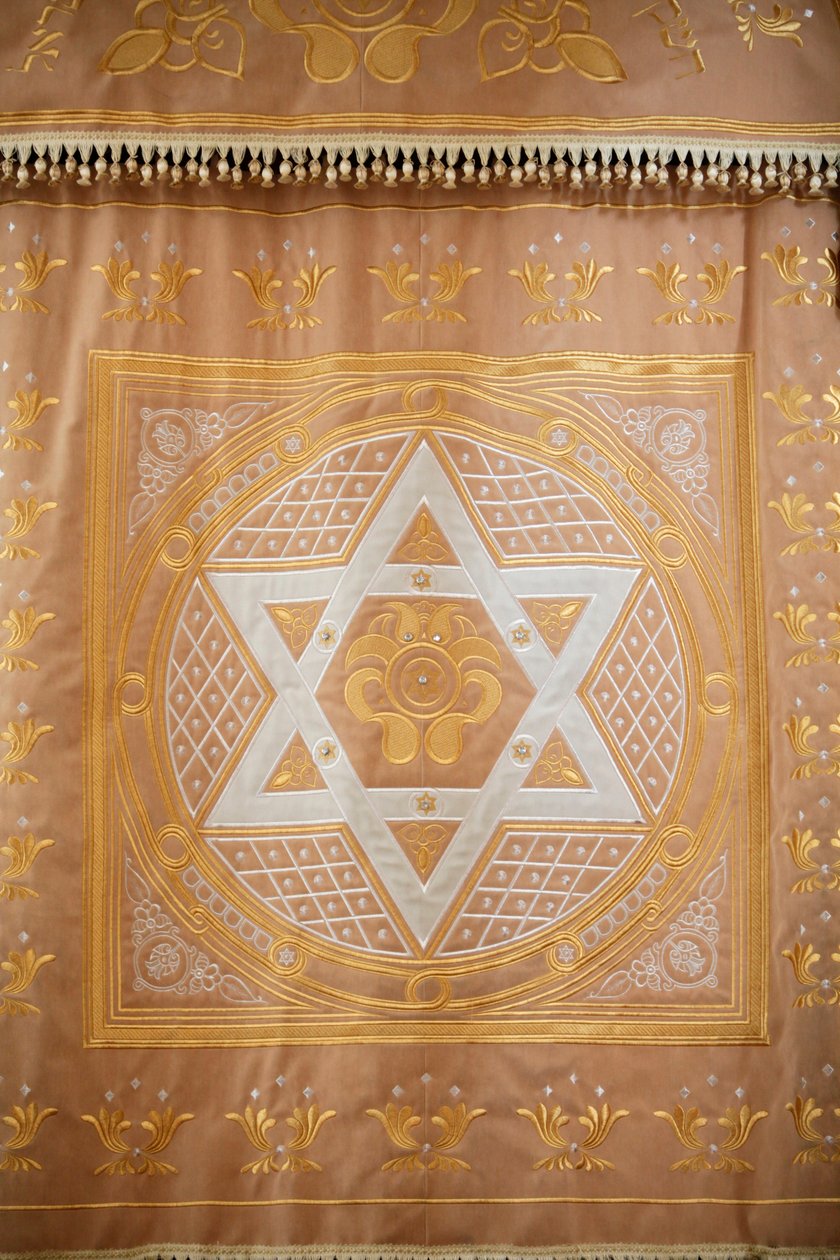 Stor synagoge. Synagoge hellig ark forhæng med en Davidsstjerne. Sankt Petersborg Rusland af Unbekannt