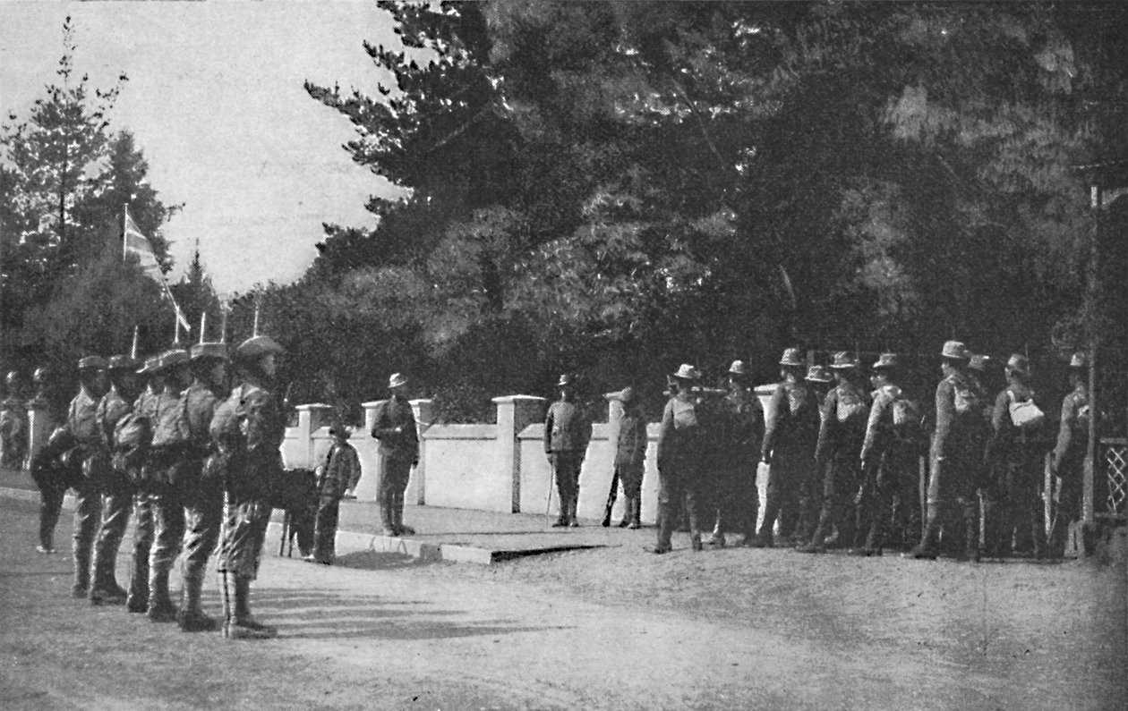 Grenadier Guards med deres nye hatte afløser vagten ved Lord Roberts hovedkvarter, Pretoria, 1 af Unbekannt