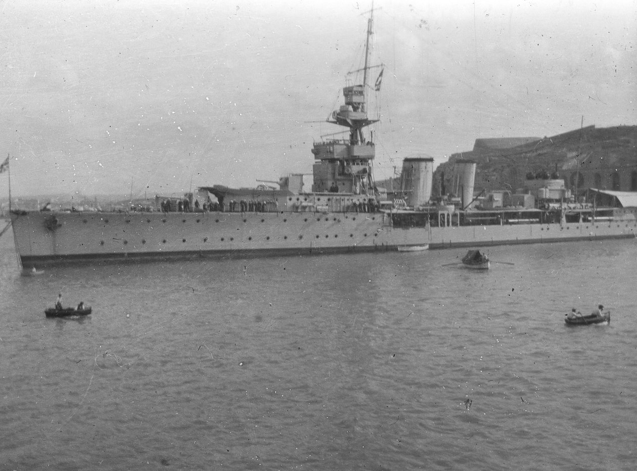 HMS Cardiff, britisk C-klasse let krydser, Malta, c1920