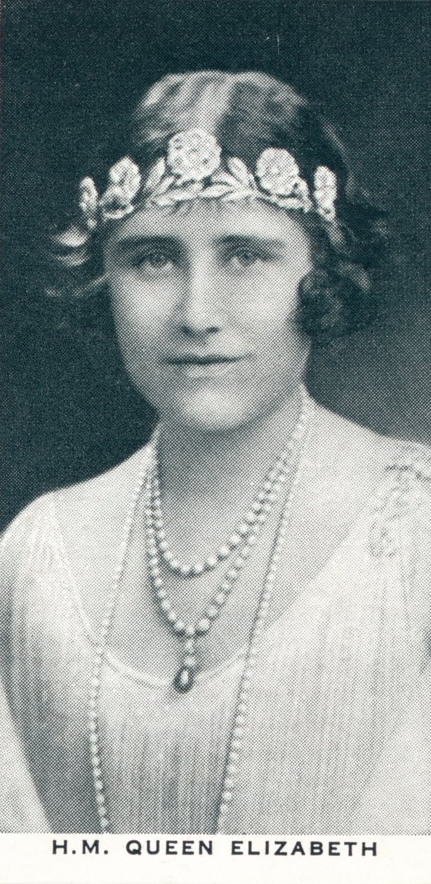 HM Dronning Elizabeth, c1930 1937. af Unbekannt