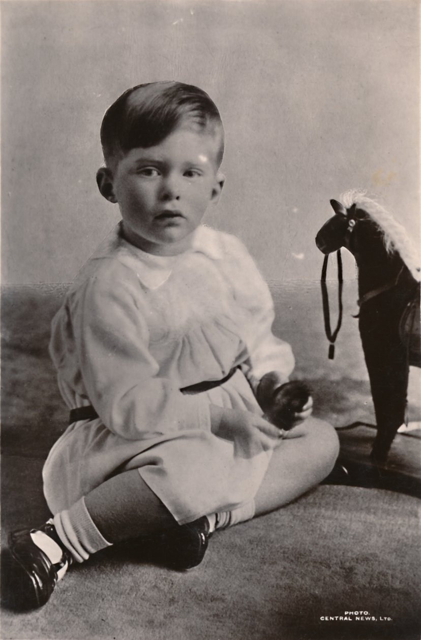 H.R.H. Prinsesse Marys ældste søn, Hon. George. Henry Hubert Lascelles, c1926. af Unbekannt