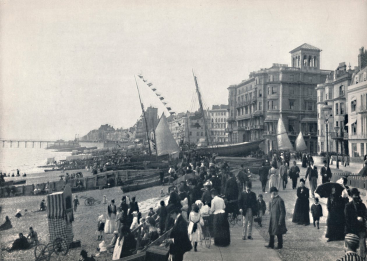 Hastings - The Front, Showing Pier, 1895 af Unbekannt