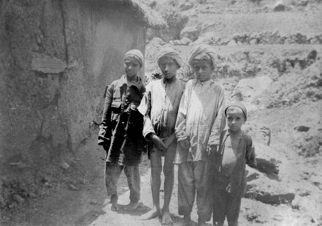 Hill stamme børn, Chakrata, 1917 af Unbekannt