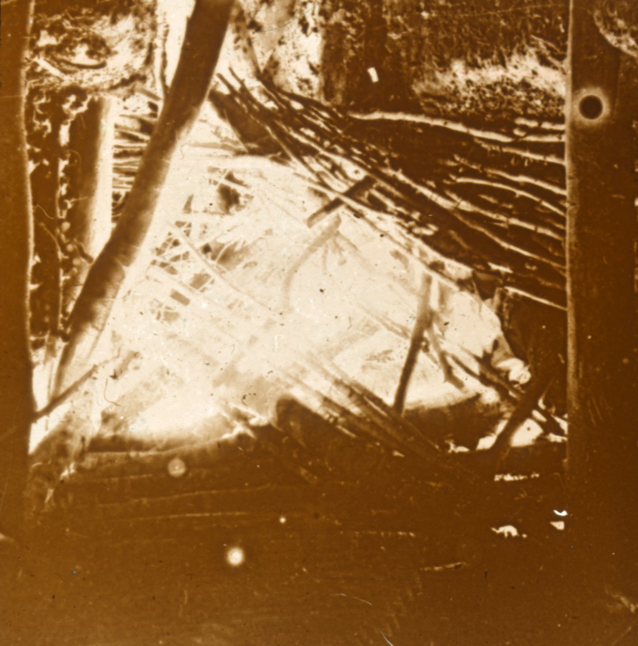 Hit fra en 75 automatisk antiluftskyts, c1914-c1918 af Unbekannt