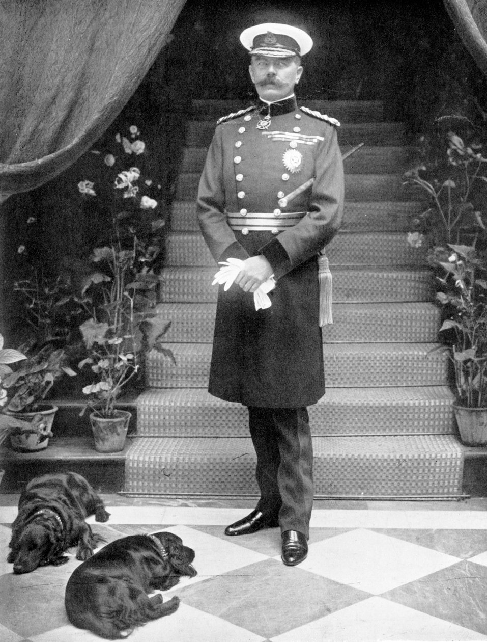 Horatio Herbert Kitchener 1850-1916, irskfødt britisk soldat og statsmand af Unbekannt