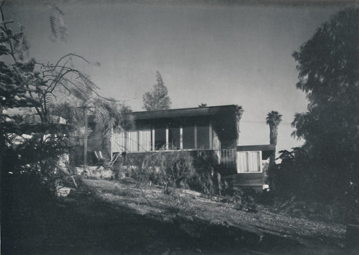 House at Los Angeles af Richard J Neutra. - Gårdhave og udsigt til haven, 1942 af Unbekannt