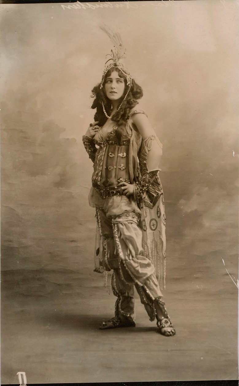 Ida Rubinstein, russisk ballerina, 1910 af Unbekannt