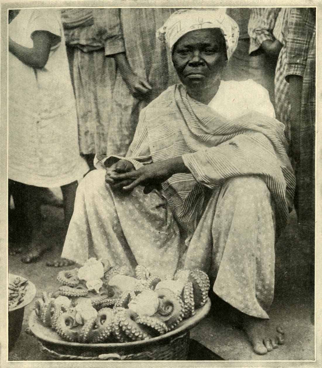 In a Native Fish-Market, c1948. af Unbekannt
