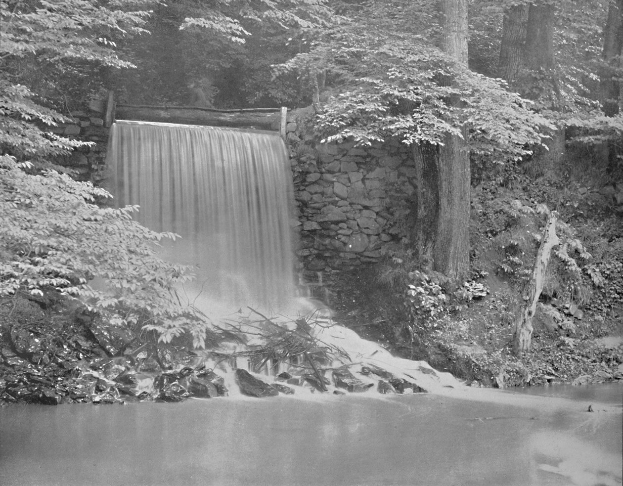 Independence Falls, på Darby Creek, nær Philadelphia, c1897. af Unbekannt