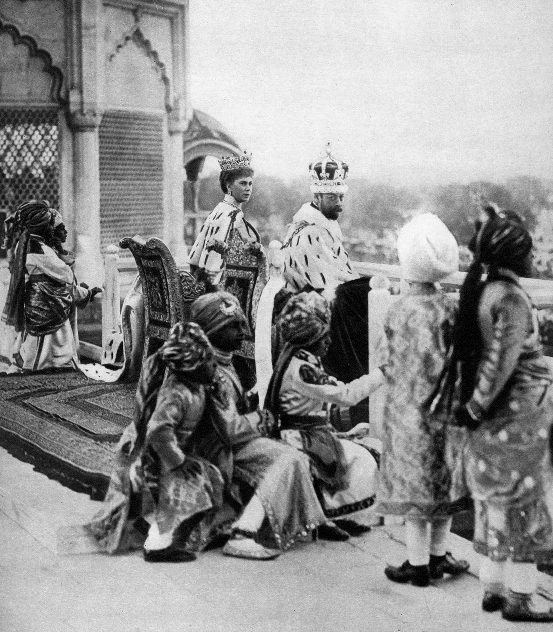 Indiens fyrstelige sider, George V og Queen May i Delhi, 1911, 1935 af Unbekannt